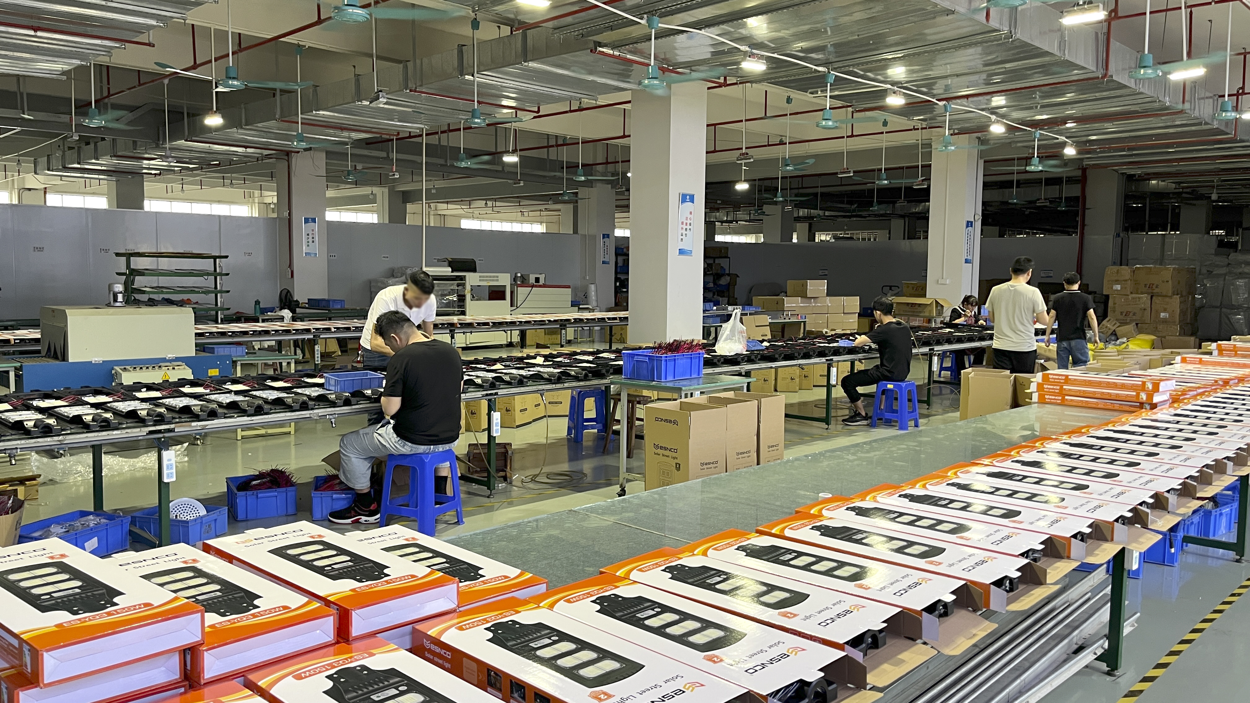 太陽(yáng)能庭院燈-霸王星(圖6) 太陽(yáng)能庭院燈-霸王星(圖6)